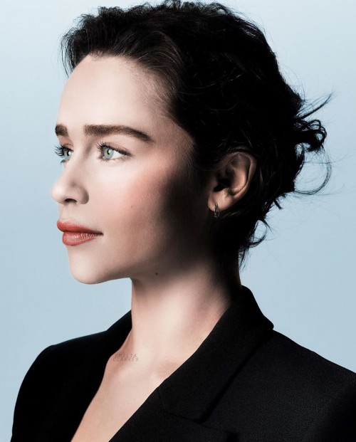 Emilia-Clarke-37729.jpg