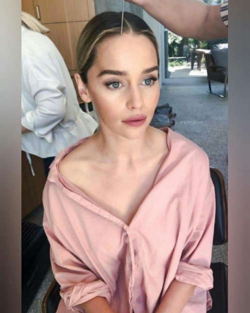 Emilia-Clarke-37864.jpg