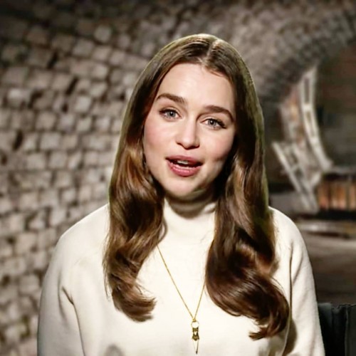 Emilia-Clarke-37994.jpg