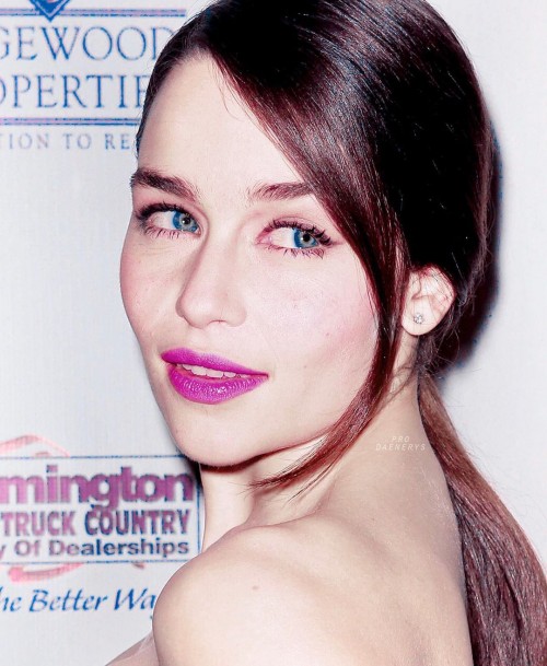 Emilia-Clarke-38017.jpg