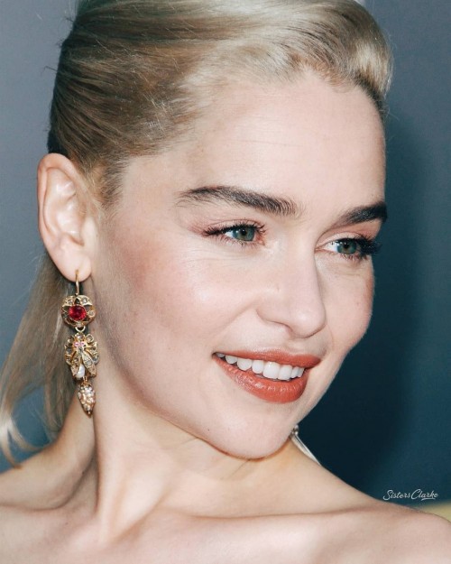 Emilia-Clarke-38019.jpg
