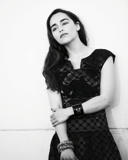 Emilia-Clarke-38030.jpg