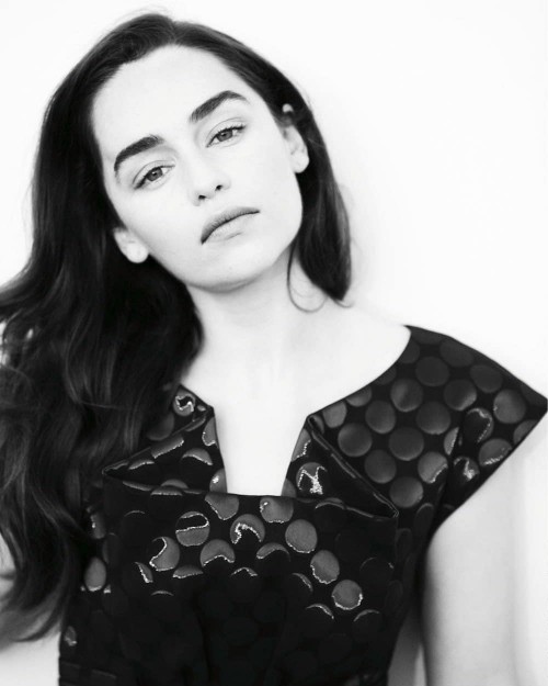 Emilia-Clarke-38034.jpg