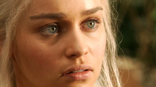 Emilia-Clarke-38110.jpg