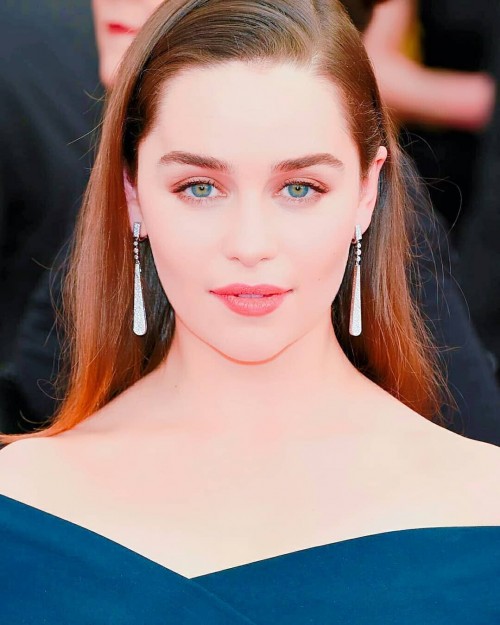 Emilia-Clarke-38124.jpg