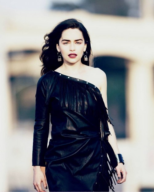 Emilia-Clarke-38127.jpg