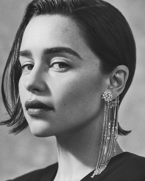 Emilia-Clarke-38203.jpg