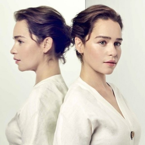 Emilia-Clarke-40142.jpg