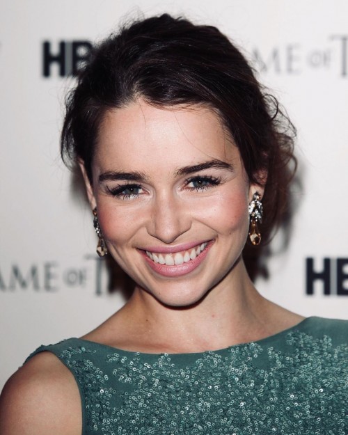 Emilia-Clarke-40166.jpg