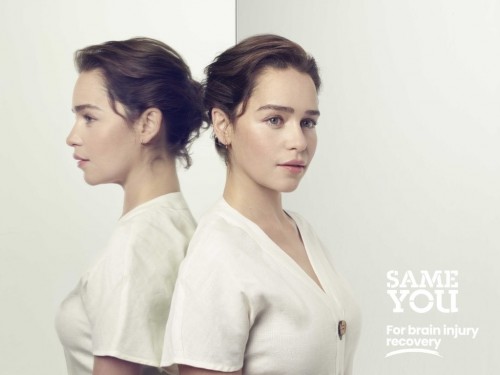 Emilia-Clarke-40243222170fc402a658b.jpg