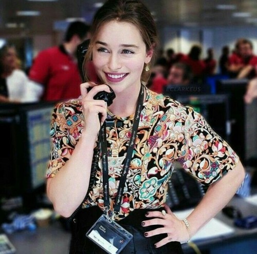 Emilia-Clarke-4024494820caf53ea69a2.jpg