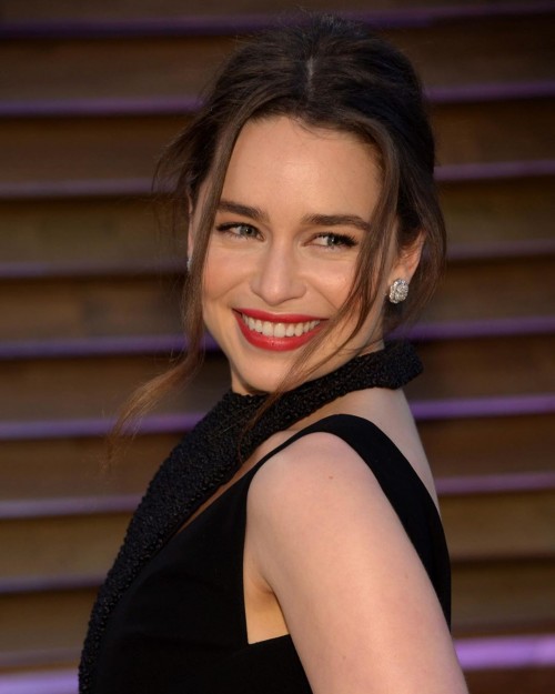 Emilia-Clarke-40400.jpg