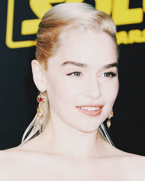 Emilia-Clarke-40730.jpg