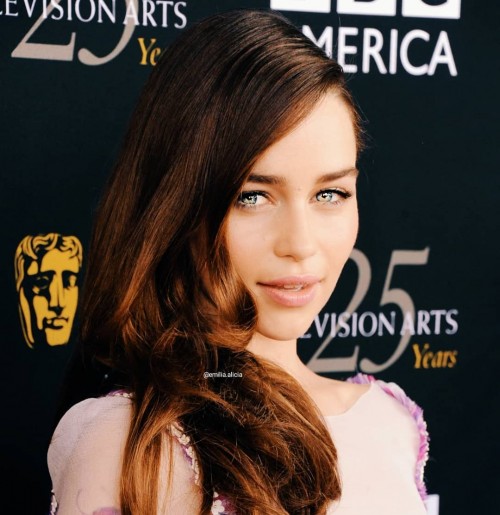 Emilia-Clarke-41060.jpg