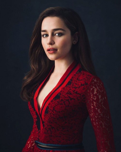 Emilia-Clarke-41098.jpg