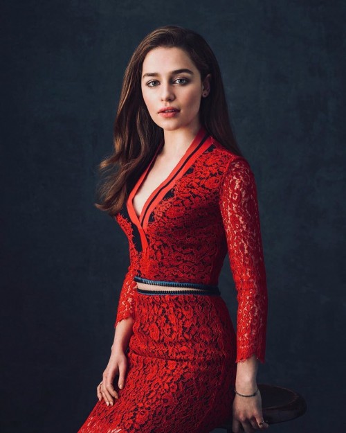 Emilia-Clarke-41100.jpg