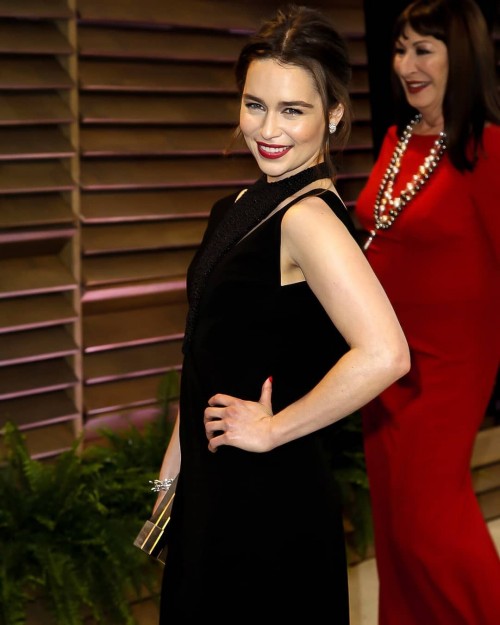 Emilia-Clarke-41124.jpg