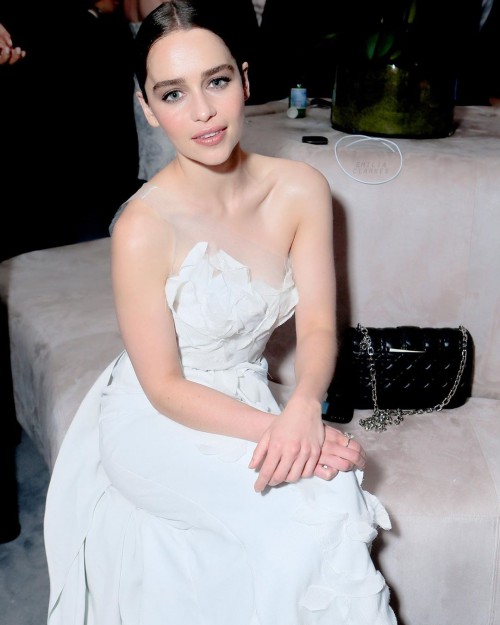 Emilia-Clarke-41150.jpg