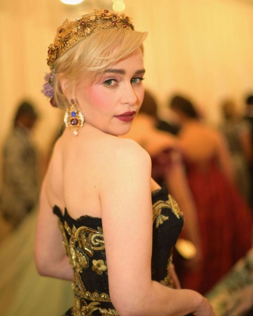 Emilia-Clarke-41249.jpg