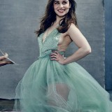 Emilia-Clarke-41323988f2e7c8622b61e