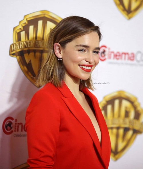 Emilia-Clarke-41494.jpg