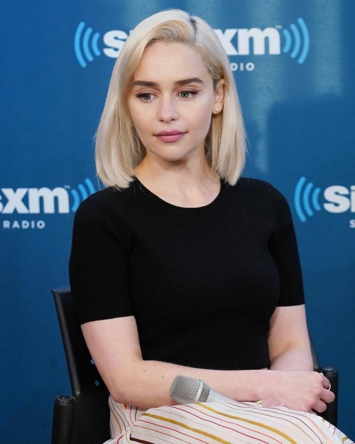 Emilia-Clarke-41587.jpg