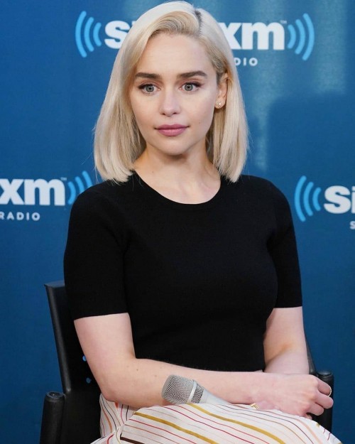 Emilia-Clarke-41589.jpg