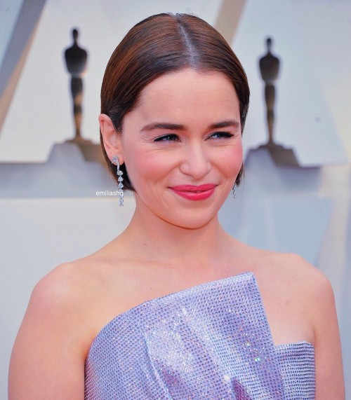 Emilia-Clarke-41650.jpg