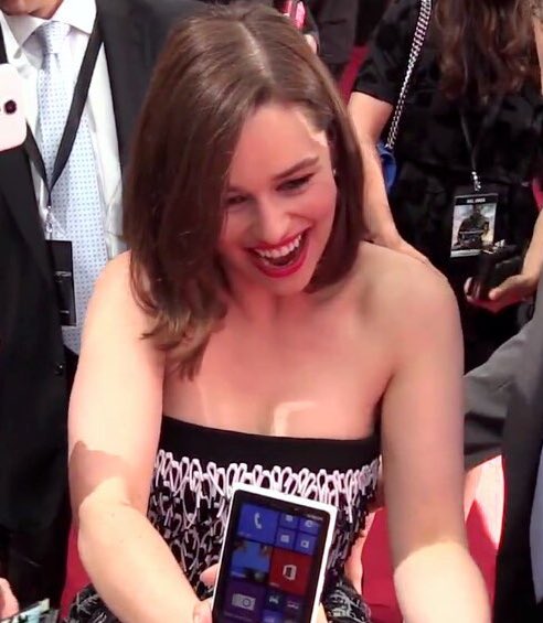 Emilia-Clarke-41947.jpg