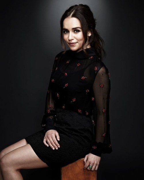 Emilia-Clarke-41965.jpg