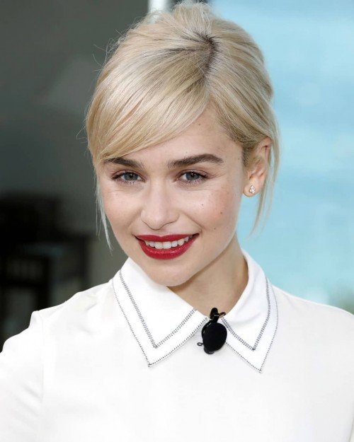 Emilia-Clarke-42080.jpg