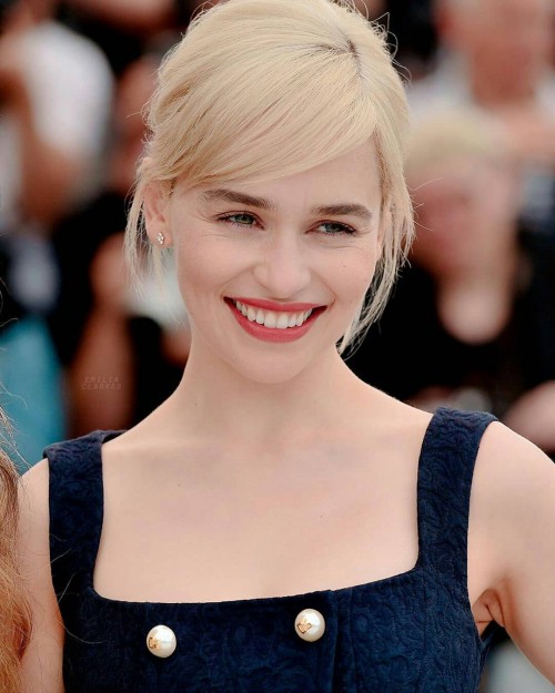 Emilia-Clarke-42201.jpg