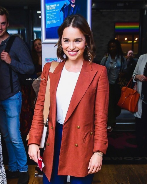 Emilia-Clarke-42400.jpg