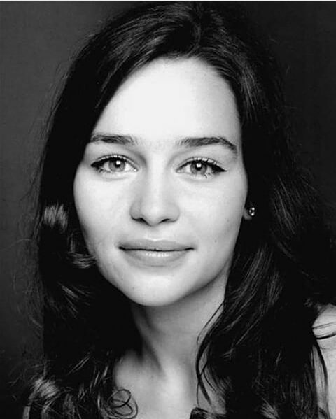 Emilia-Clarke-42401.jpg