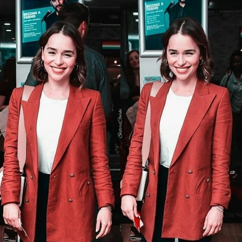 Emilia-Clarke-42443.jpg