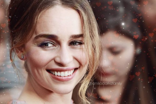 Emilia-Clarke-42476.jpg