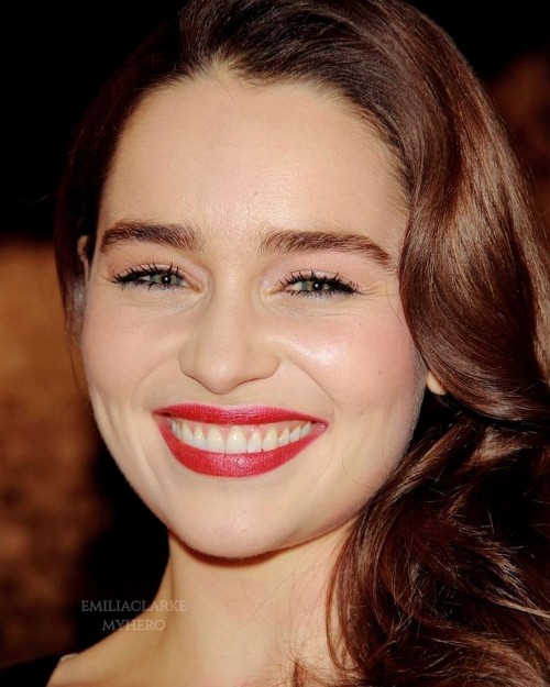 Emilia-Clarke-42508.jpg