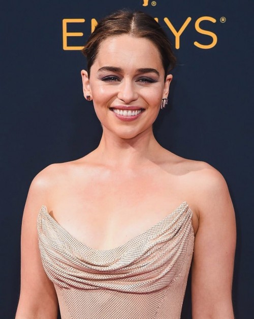 Emilia-Clarke-42930.jpg