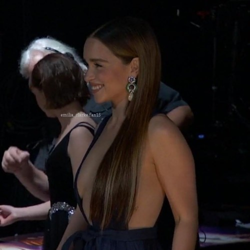 Emilia-Clarke-43204.jpg