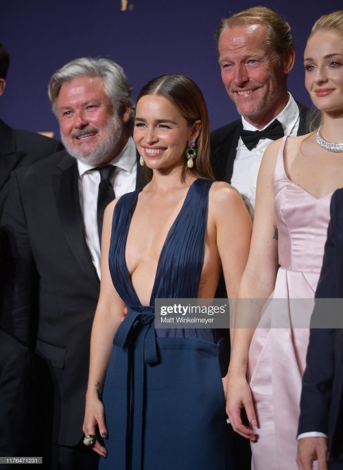 Emilia-Clarke-43648.jpg