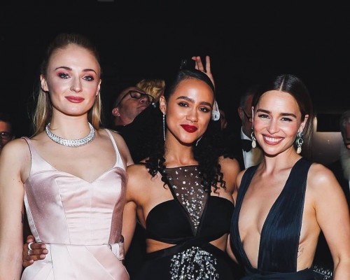 Emilia-Clarke-43770.jpg