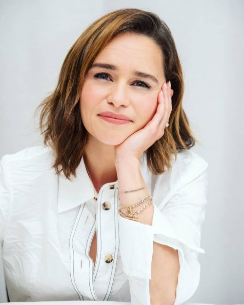 Emilia-Clarke-43778.jpg