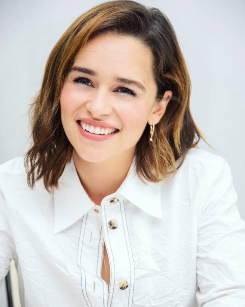 Emilia-Clarke-43779.jpg
