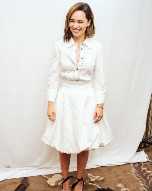 Emilia-Clarke-43780d8fd7f03d3673464.jpg