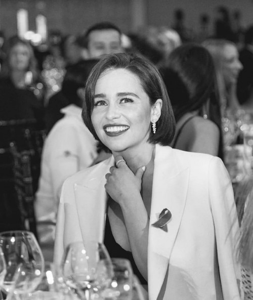 Emilia-Clarke-43963.jpg