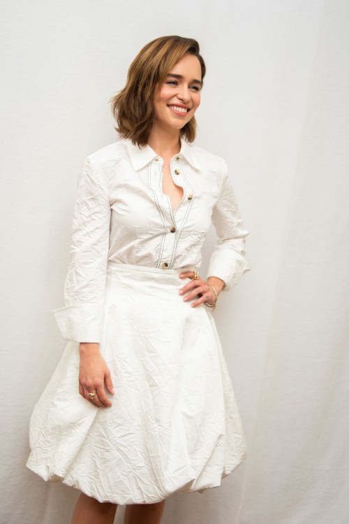 Emilia-Clarke-44059.jpg