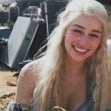 Emilia-Clarke-44360cbba7aeab0db6049