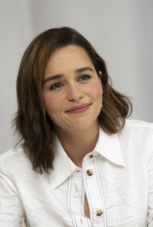 Emilia-Clarke-44538.jpg