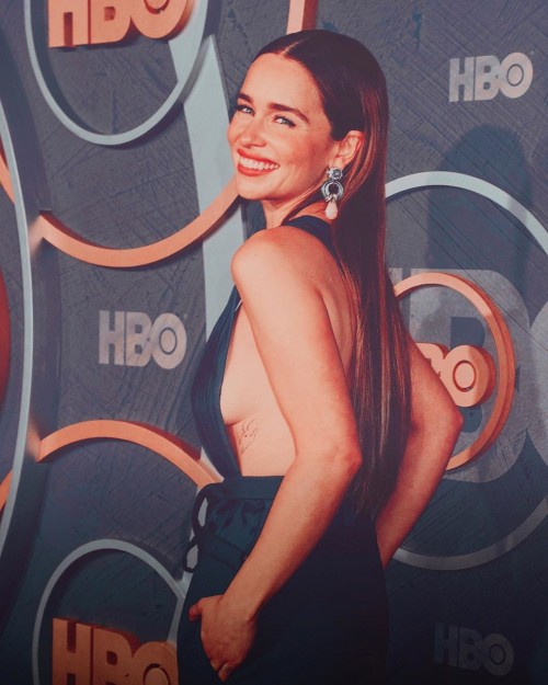 Emilia-Clarke-44602.jpg