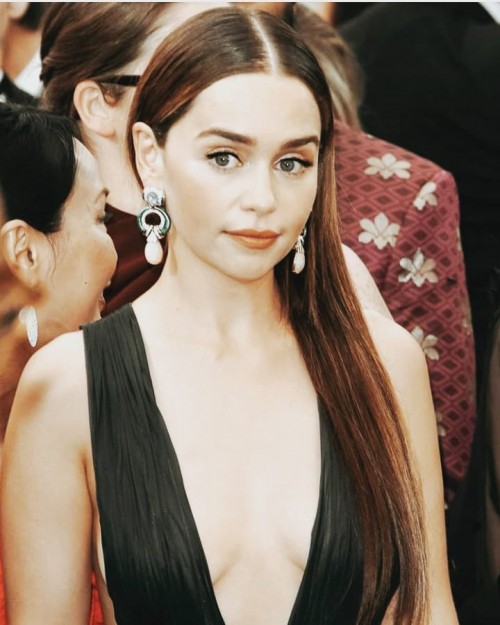 Emilia-Clarke-44757.jpg